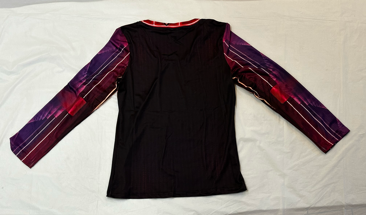 Surge Crimson Long Sleeve Tee — Women&