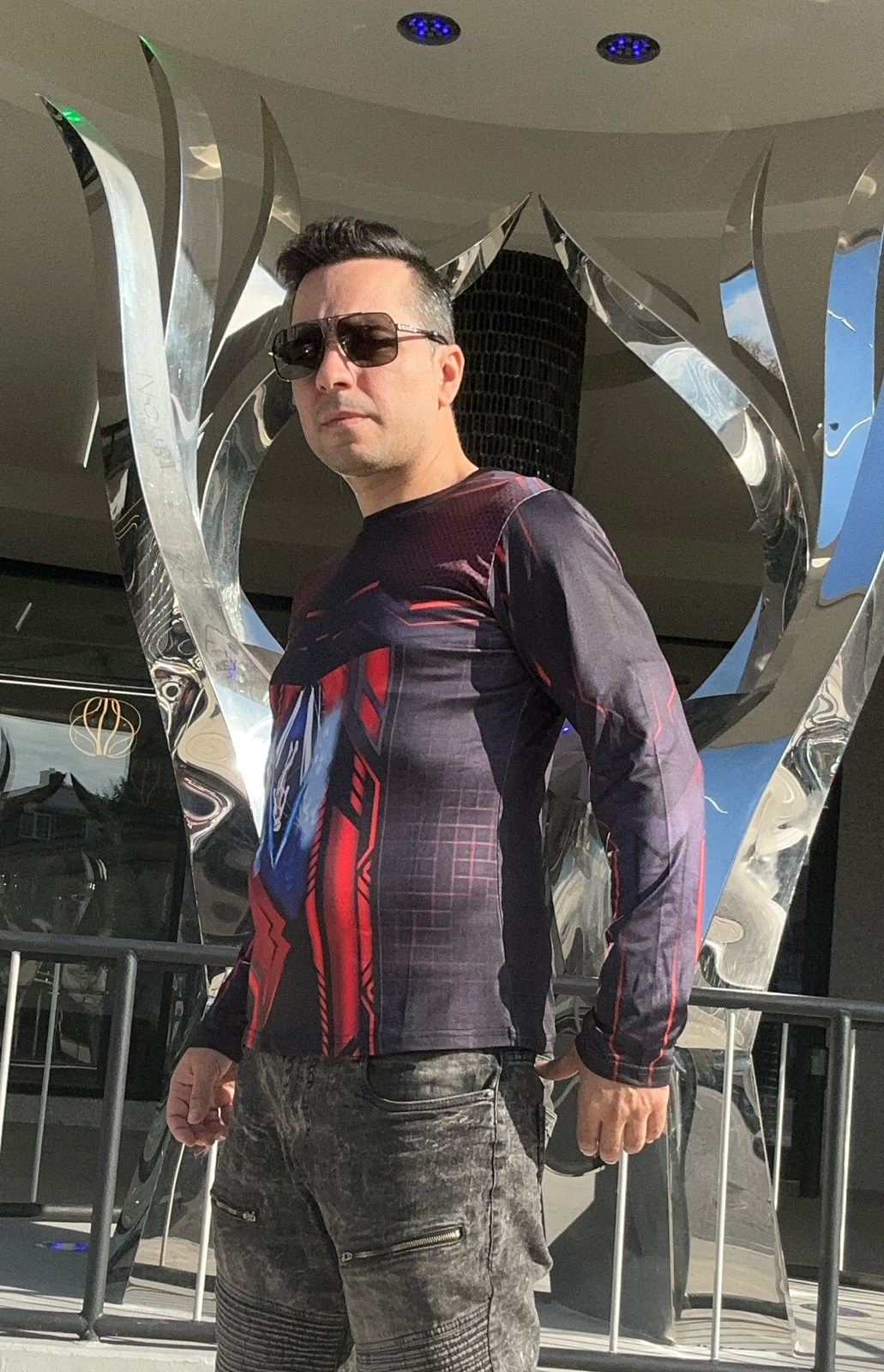 Red techno,O-neck,Long sleeve for men