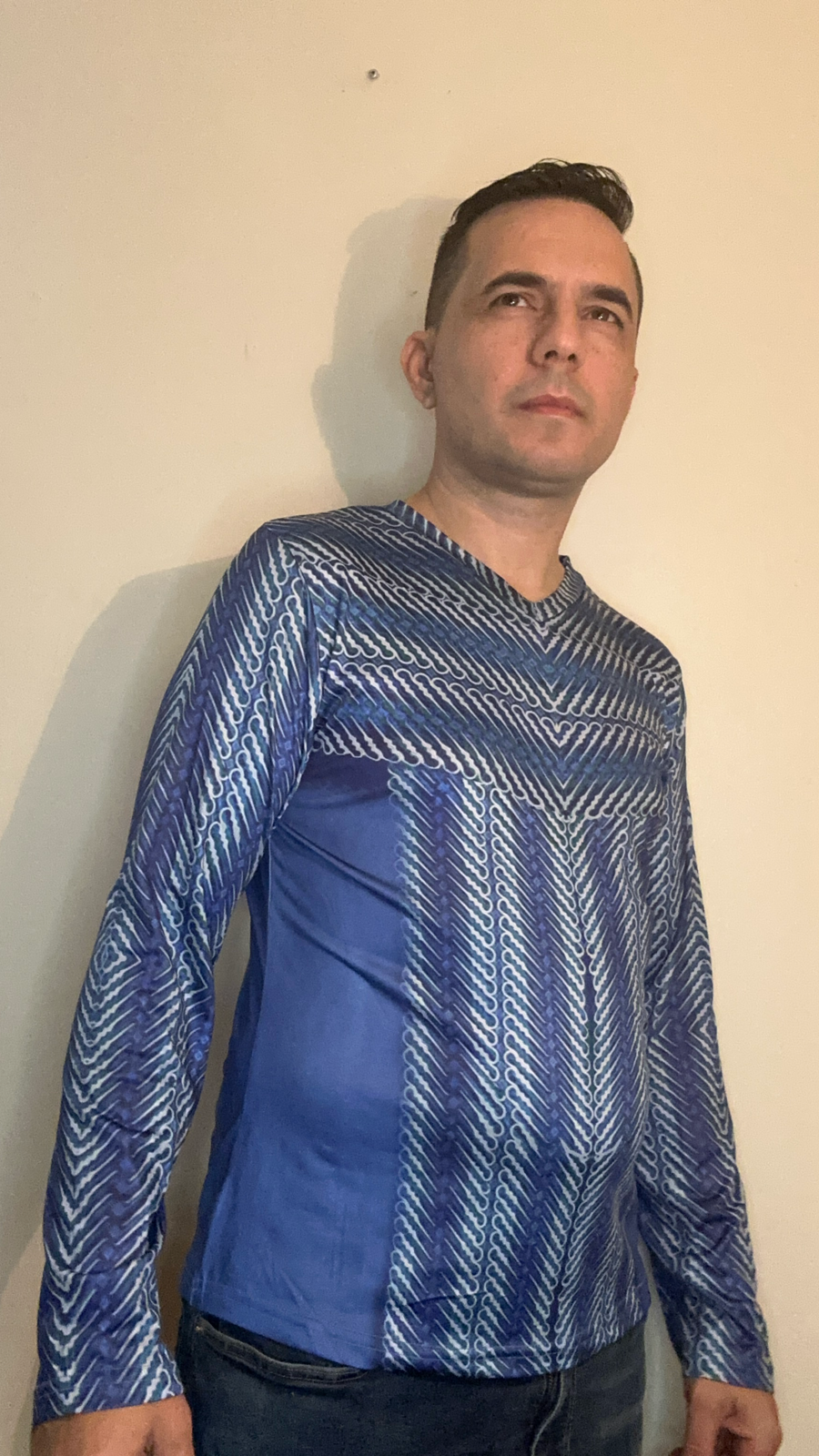 Blue maley,Style:V-neck,Long sleeve for men