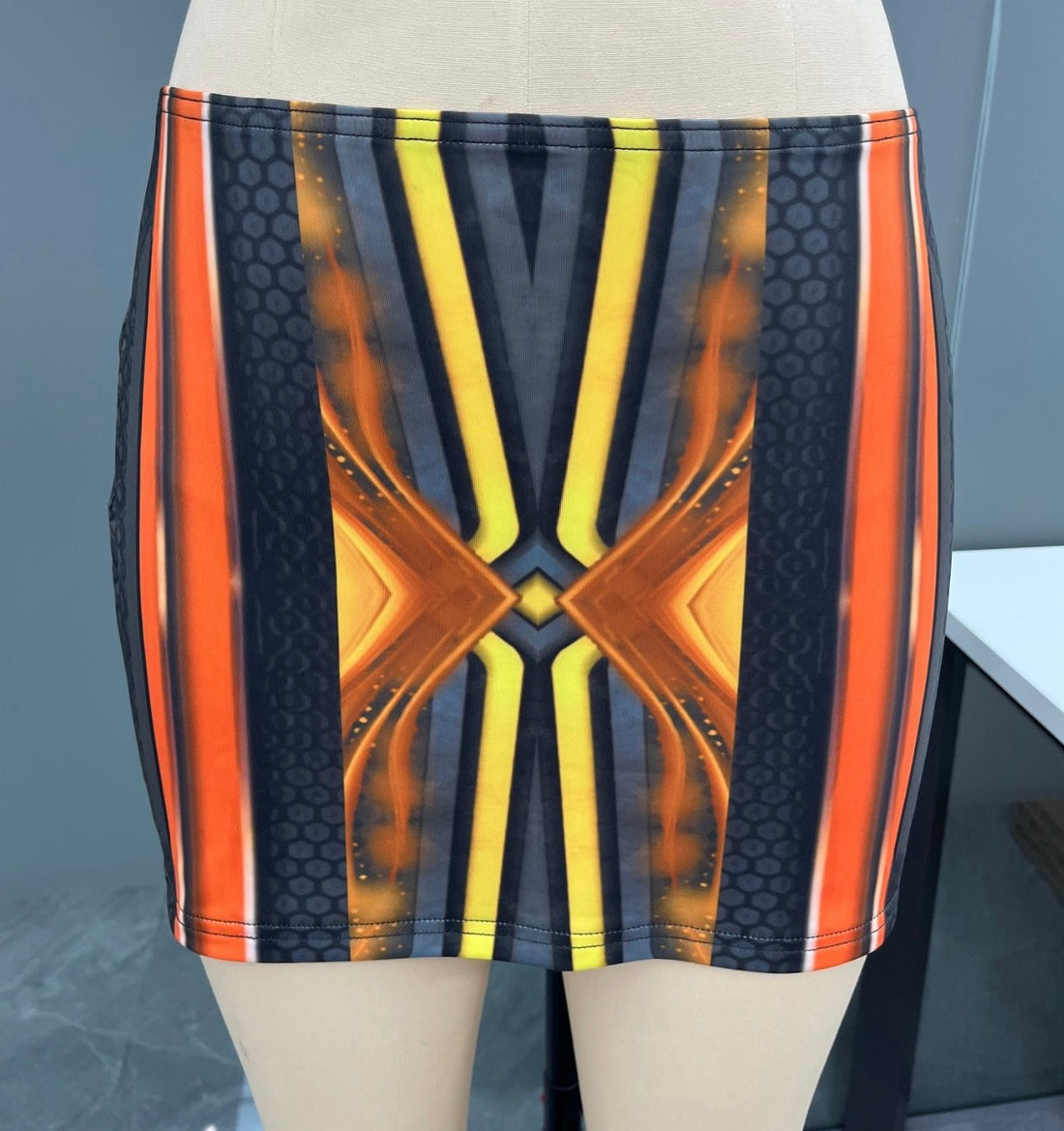 Lava,Eye-Catching Women&