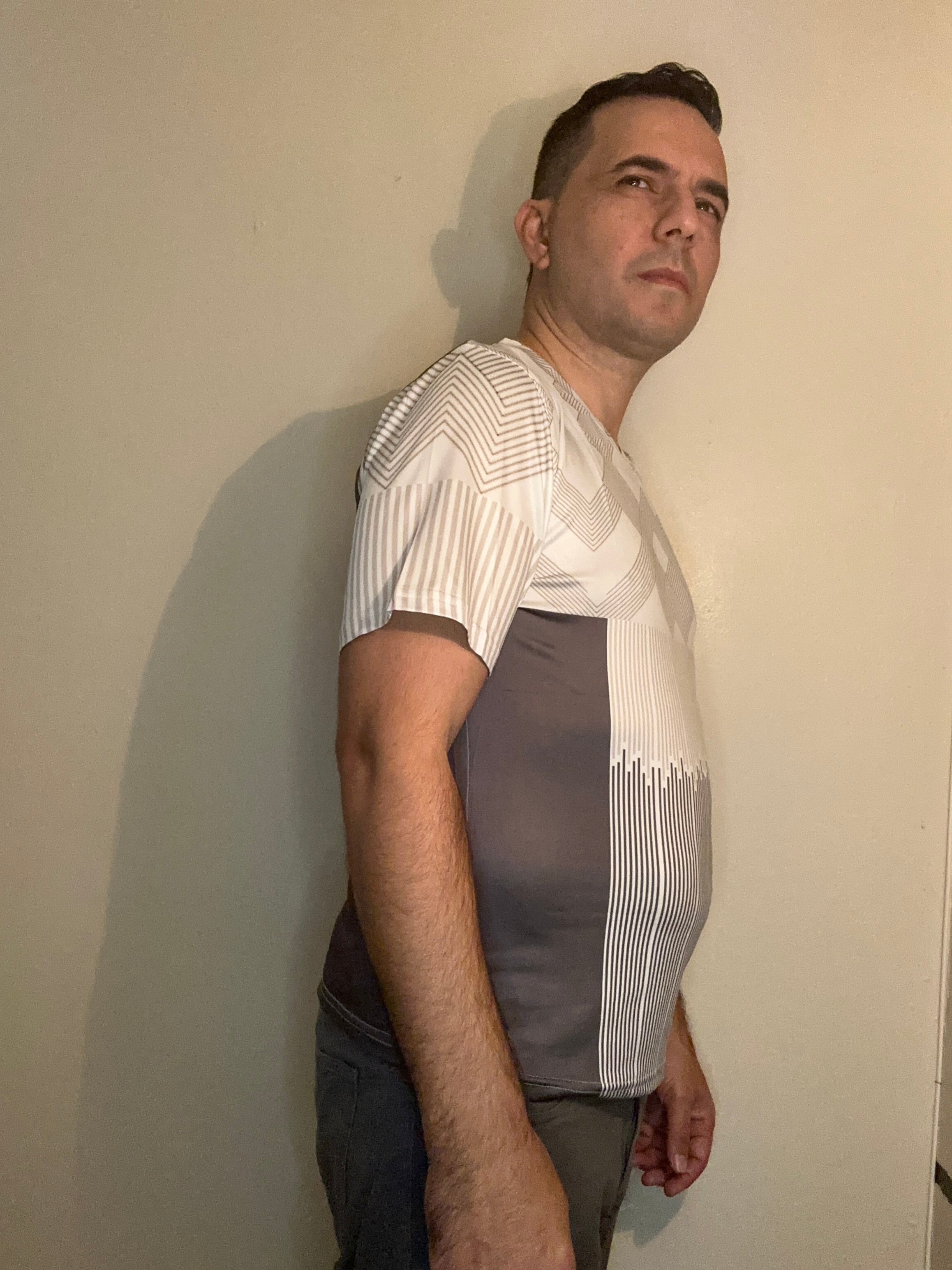 Gray Cube,Style:V-neck,Short sleeve for men