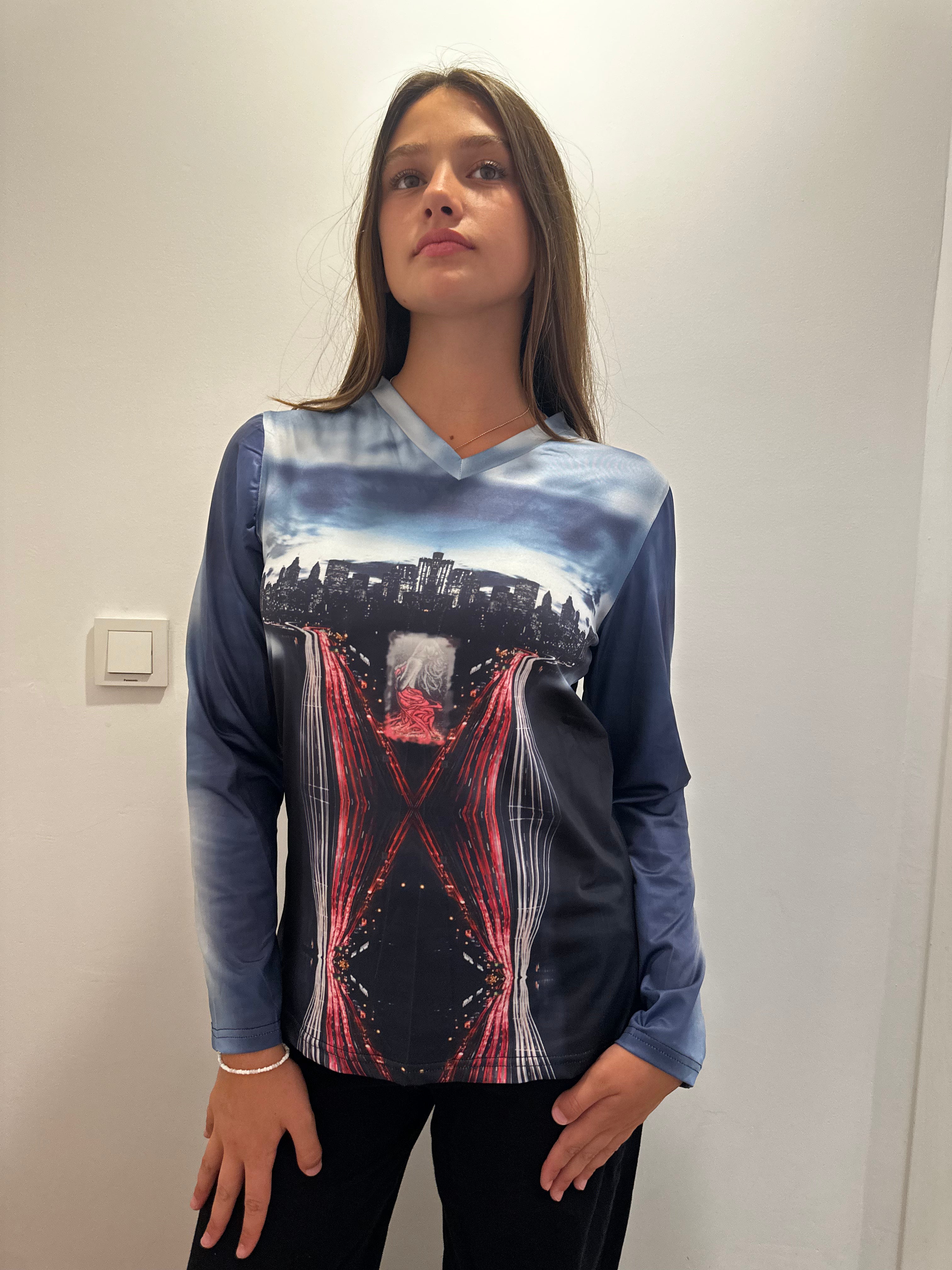 B Lit Clothing NY Style V-Neck Long Sleeve for Women