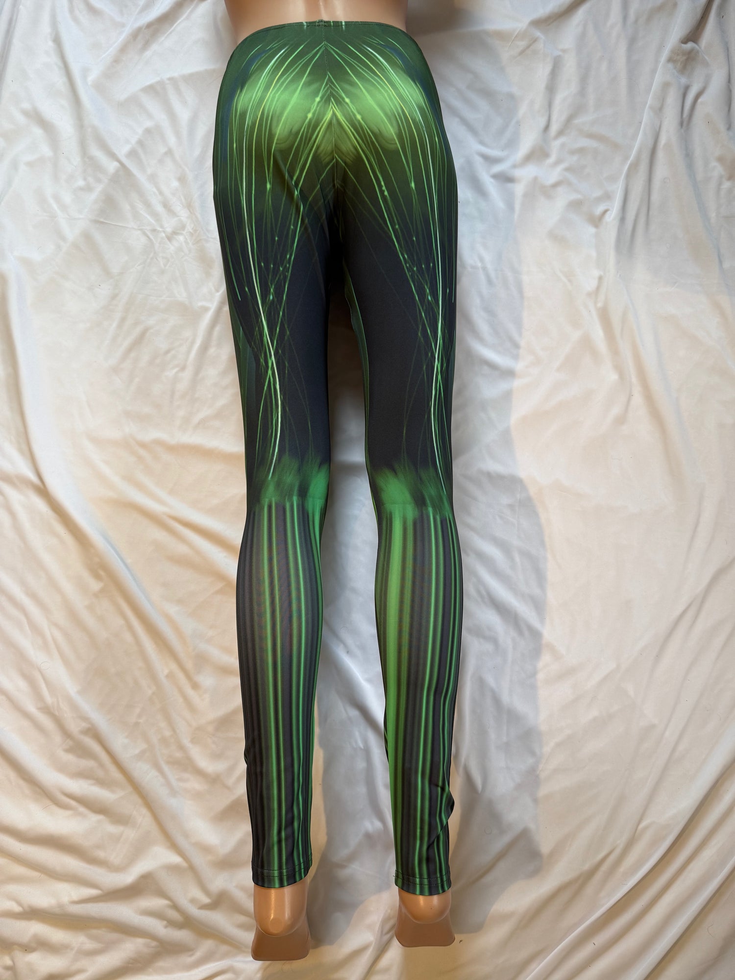 Emerald Green .Abstract Low-Rise Casual Leggings for Active Women