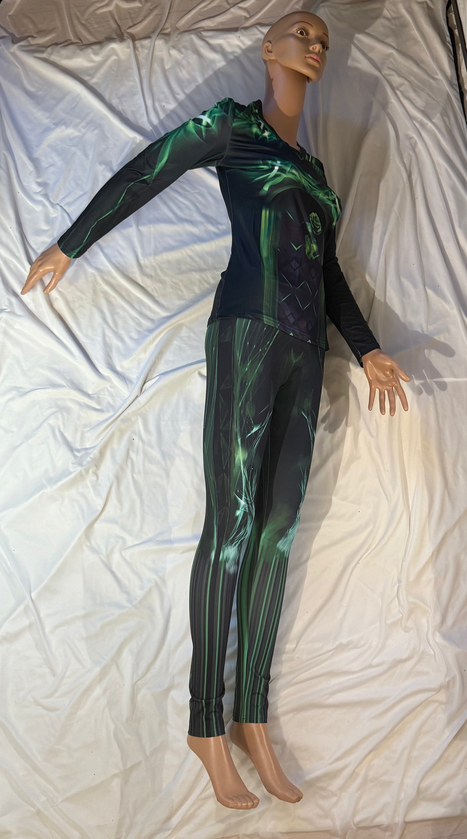 Emerald Green .Abstract Low-Rise Casual Leggings for Active Women