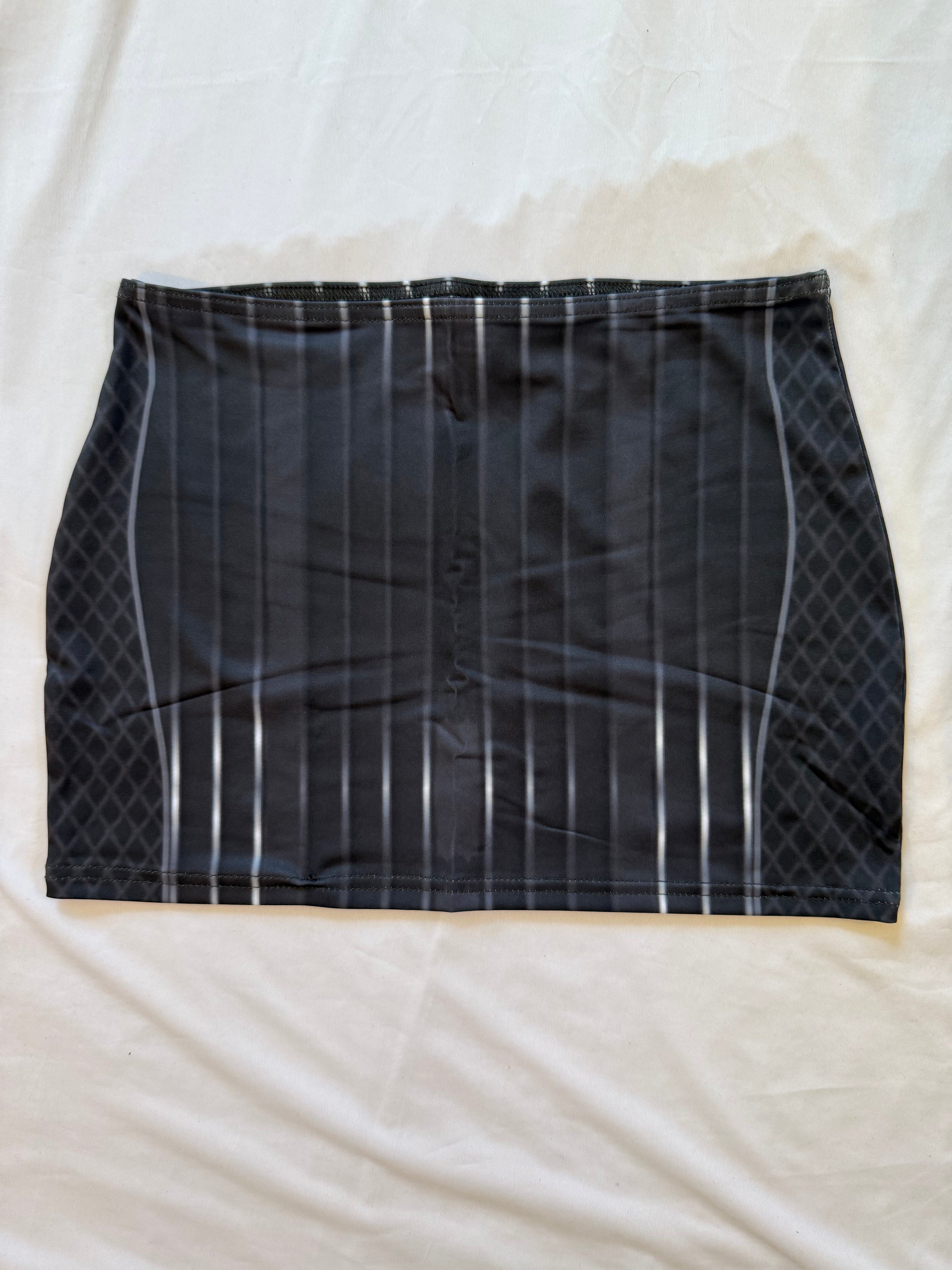 Silver Line,Lower-Waist Mini Skirt for Women - Elegant Office Wear