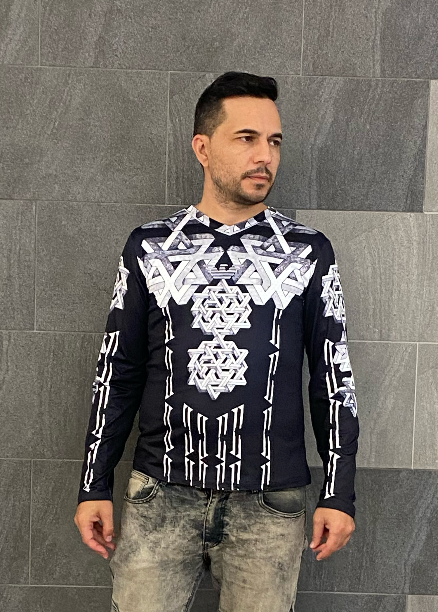 B Lit Clothing Eagle Style V-Neck Long Sleeve for Men